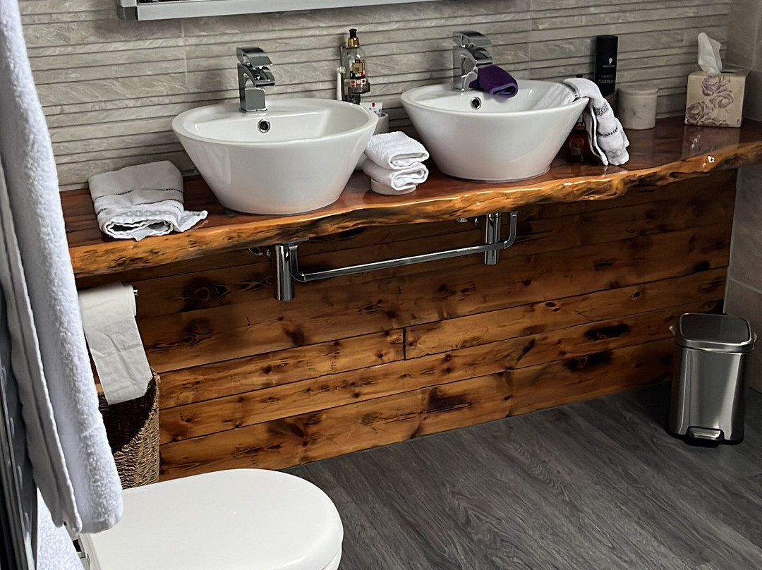 隆特莱瑟家庭旅馆主图