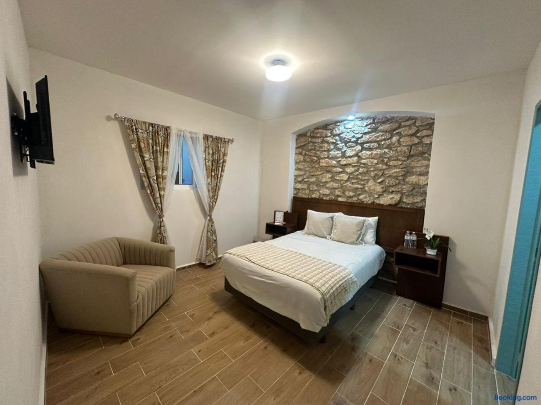 Hotel Bugambilia