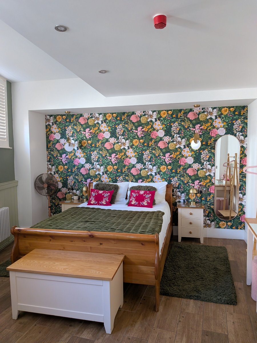 伯顿石住宿加早餐旅馆-官方