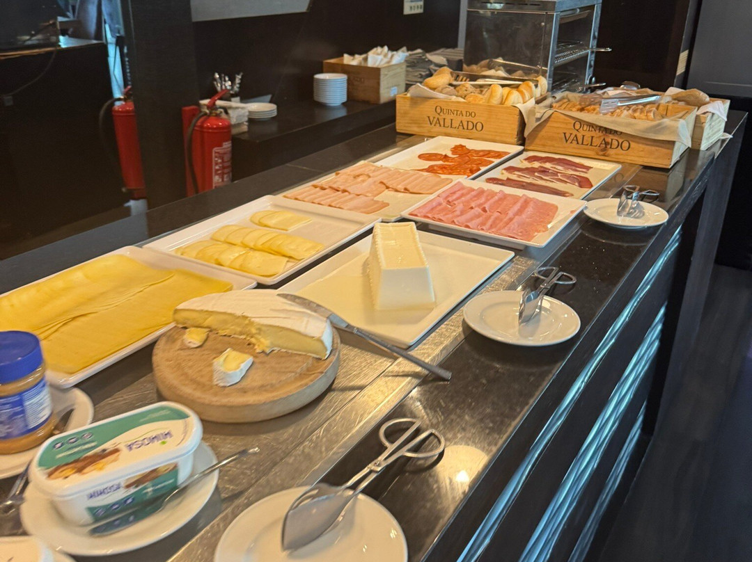 佩纳菲耶尔公园Spa酒店主图