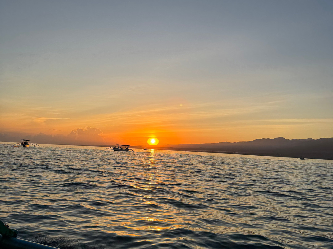 Lovina Transport Bali 007-罗威那海滩必去景点