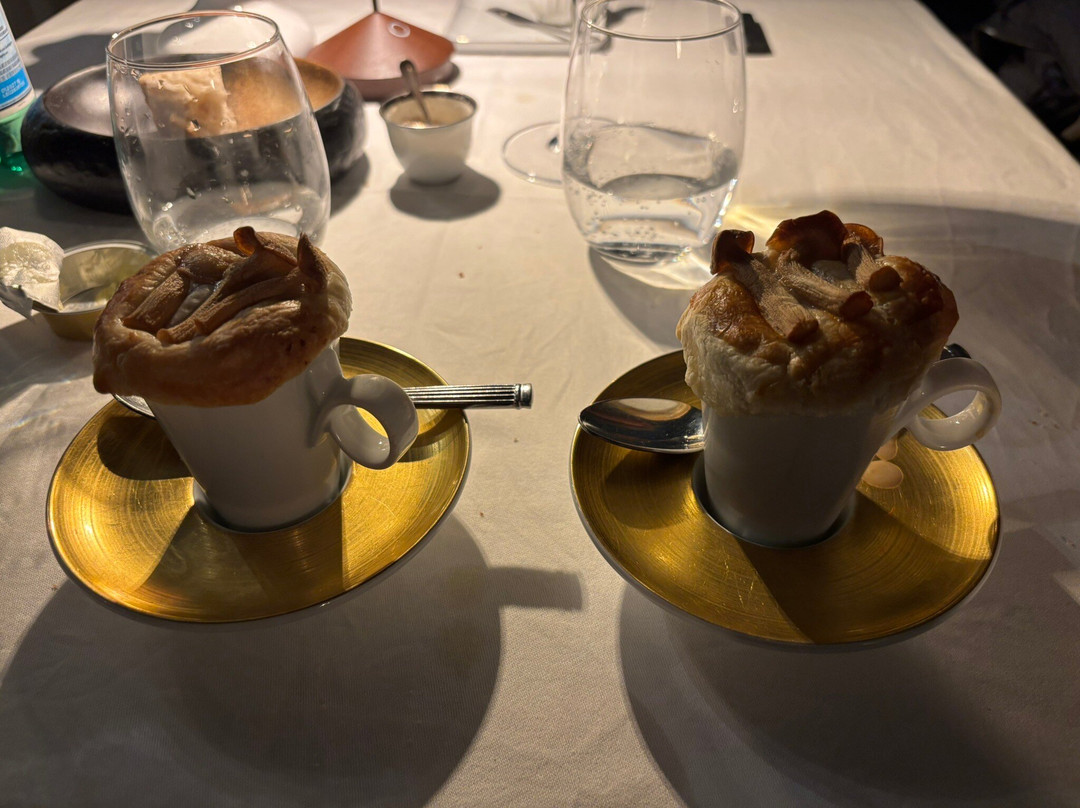 Restaurante Carmesí