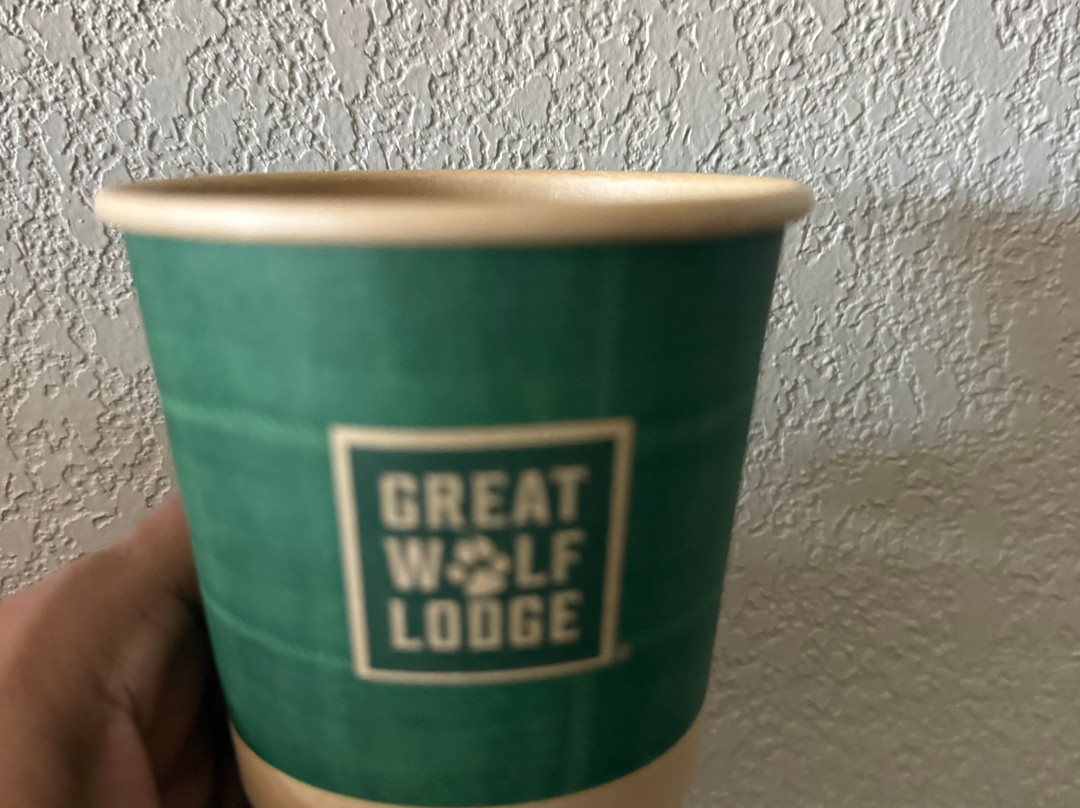 波士顿菲奇堡马大狼小屋主图