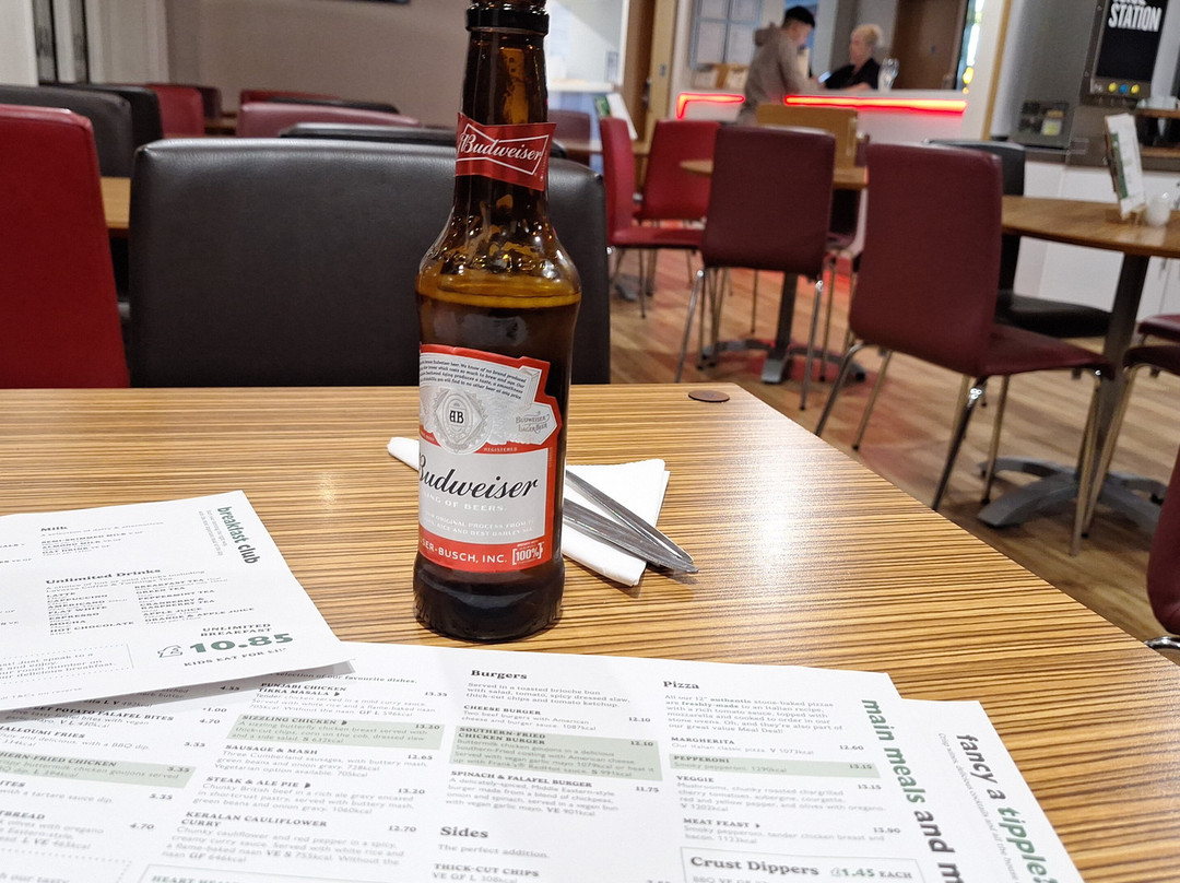 桑威奇旅客之家酒店主图