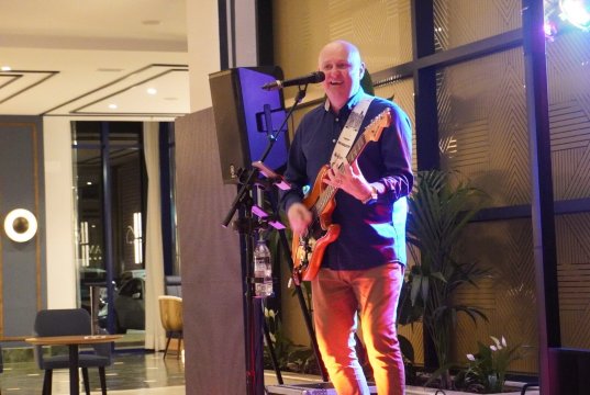 亚拉马尔酒店-推荐成人-旅行者