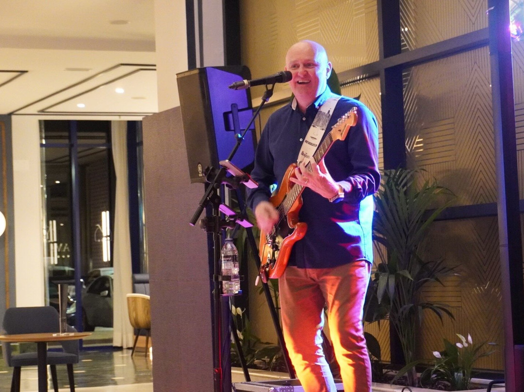 亚拉马尔酒店-推荐成人主图