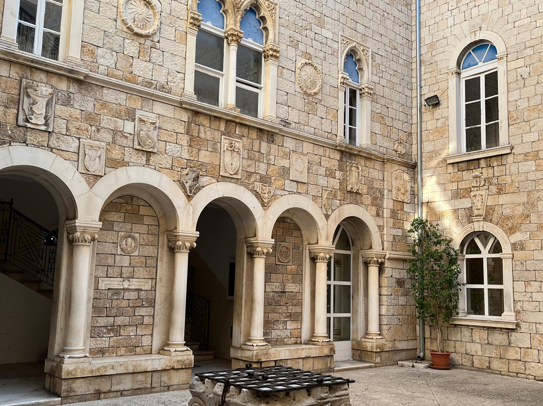 Ayuntamiento Trogir-特罗吉尔必去景点