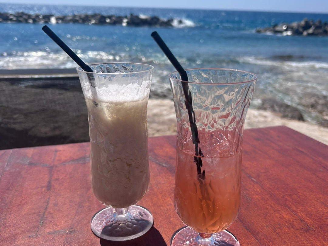 圣乔治海滩酒店和温泉度假村主图