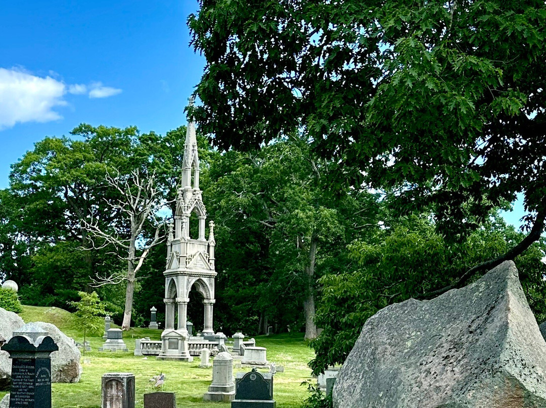 Oak Grove Cemetery-格洛斯特必去景点