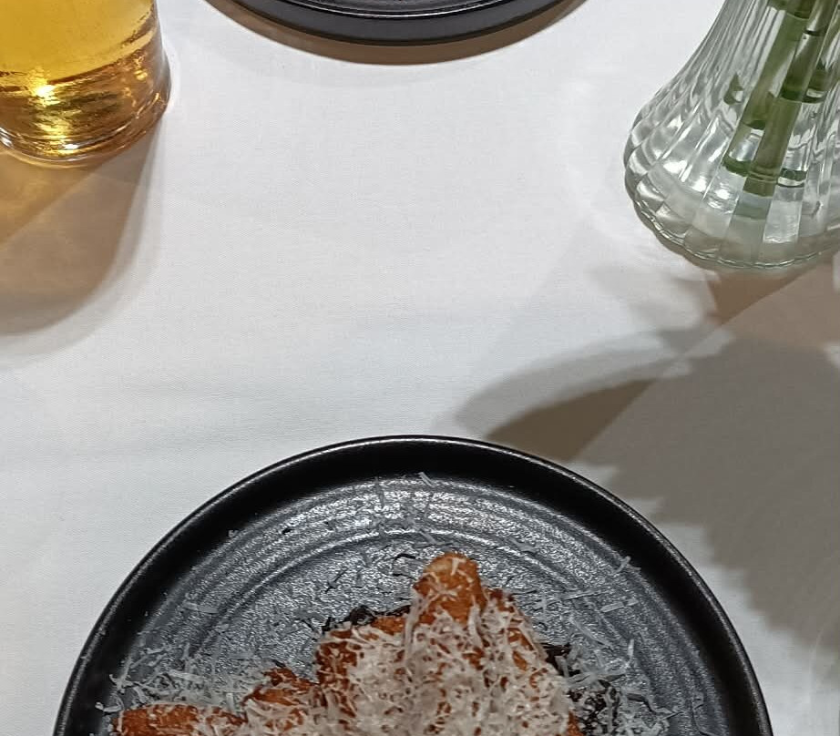 巴尔莫罗恩酒店主图