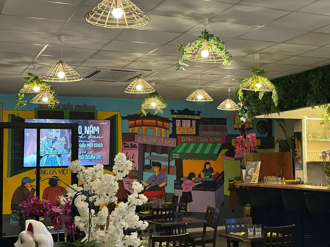 Pub Viet Restaurant & Bar