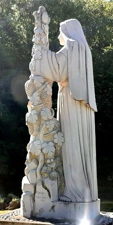Statua Di Santa Rita-Cascia必去景点