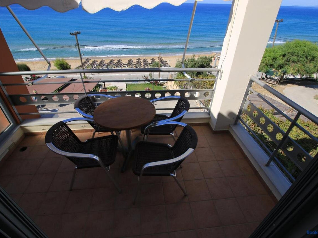 Platis-Gialos apartments
