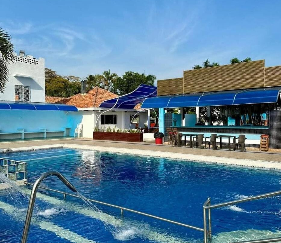 Hotel Campestre Serrania de Manacacias