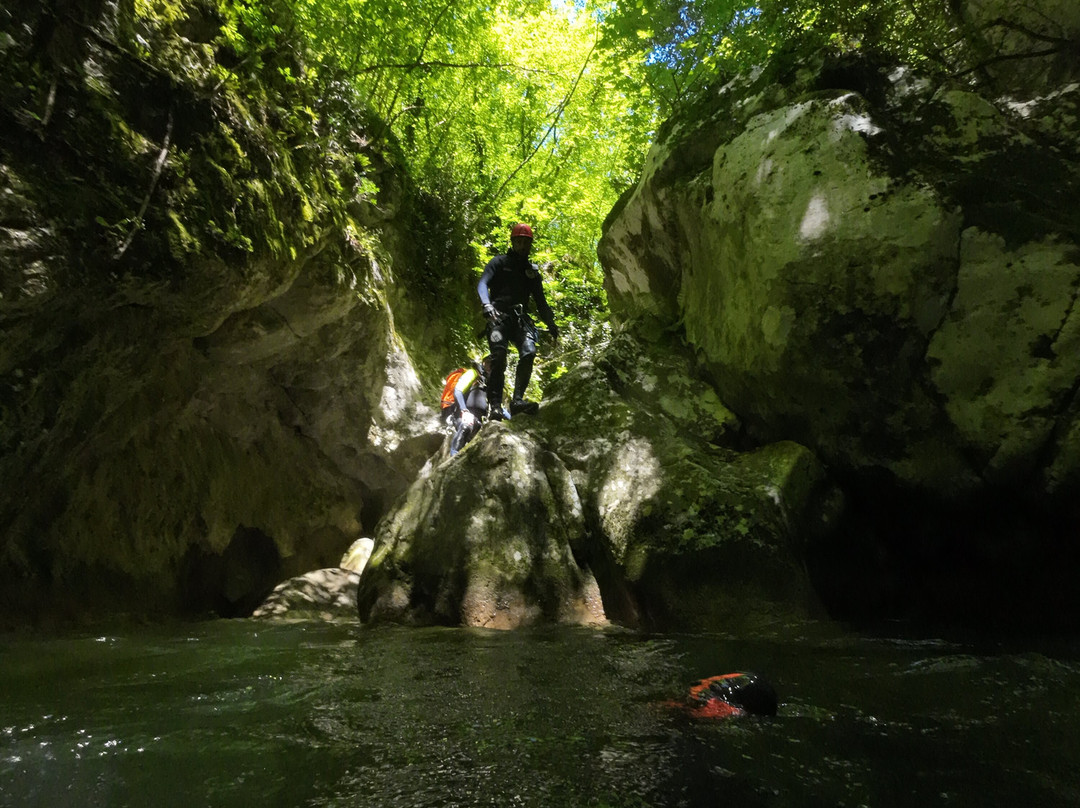 Centro Canyoning Crazy Water by Natura Avventura-Scheggino必去景点