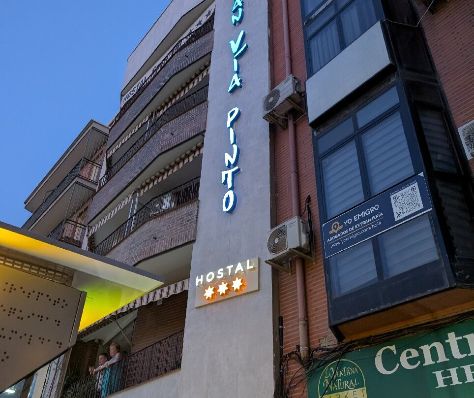 格兰大街旅馆主图