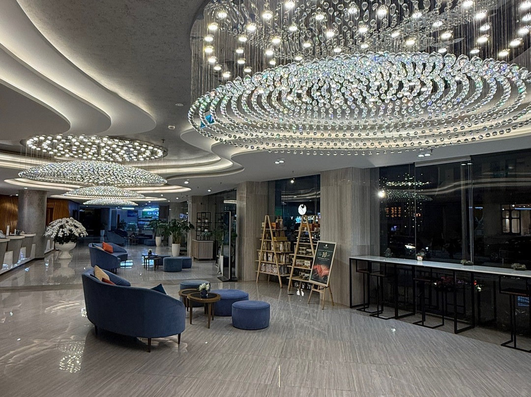 高尔夫谷球场酒店主图