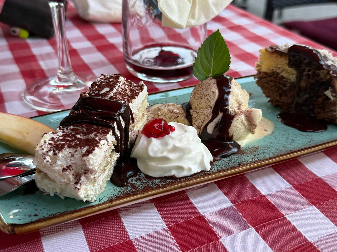 Focolare Pizzeria & Trattoria