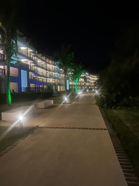 海洋伊甸湾酒店-限成人-全包-旅行者