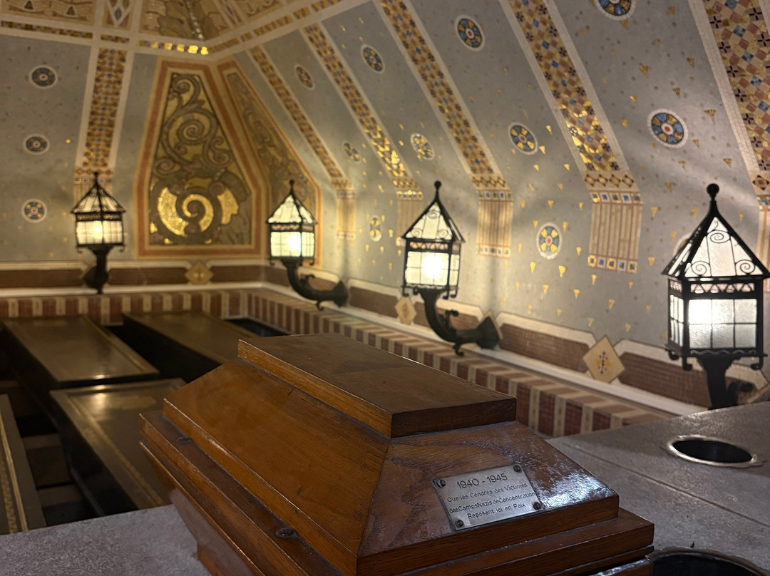Nécropole Nationale Française de Notre-Dame de Lorette-Ablain-Saint-Nazaire必去景点