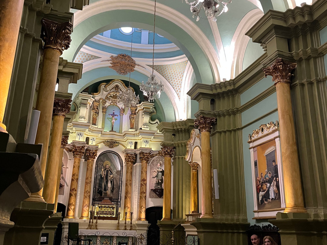 Basilica y Monasterio de Santo Domingo-利马必去景点