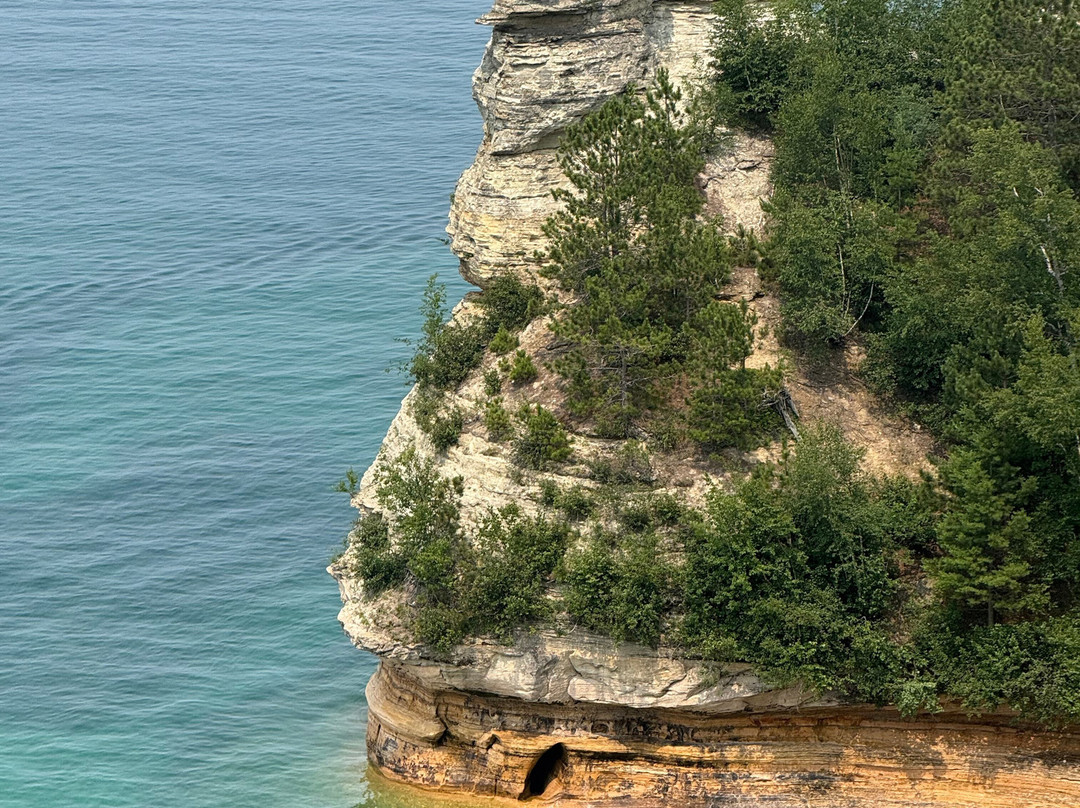 Pictured Rocks Cruises-缪尼辛必去景点