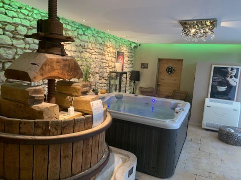Les Insolites du Domaine de Suzel-旅行者