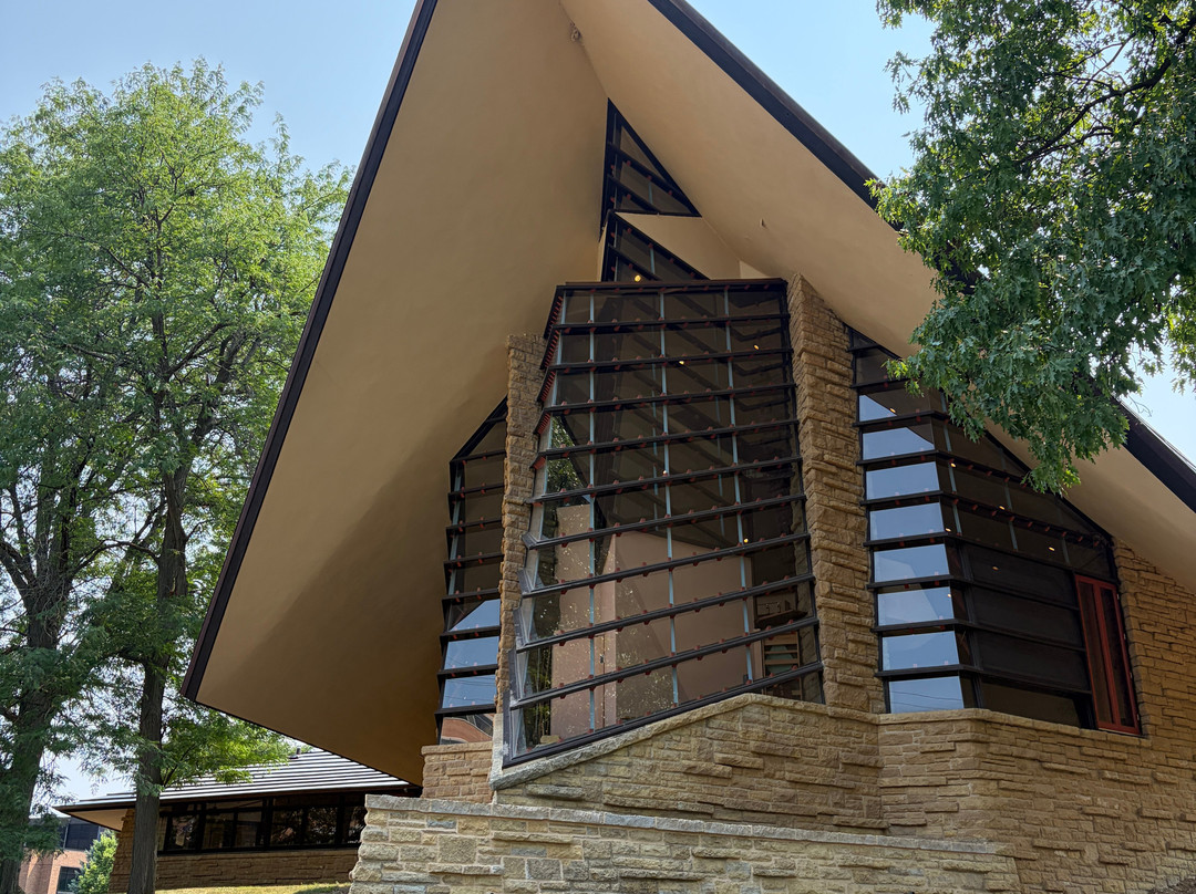 Frank Lloyd Wright's Unitarian Meeting House-麦迪逊必去景点