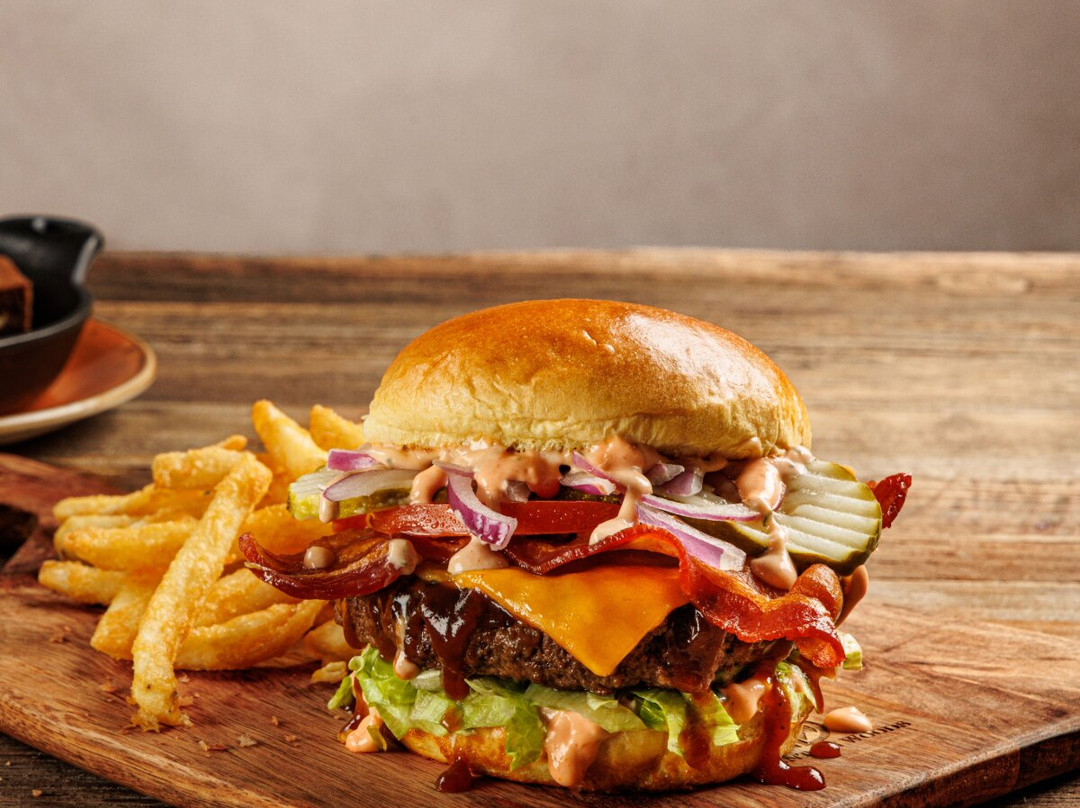 Lazy Dog Restaurant & Bar
