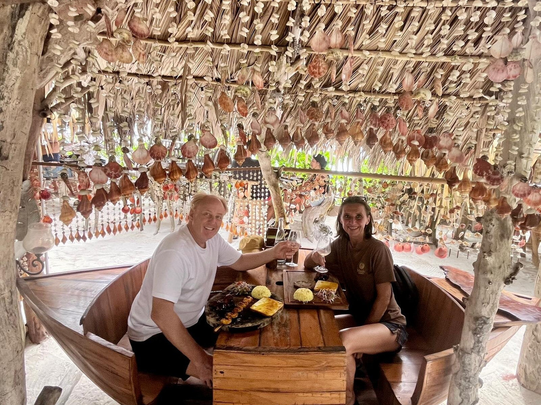 Natural Bar & Grill