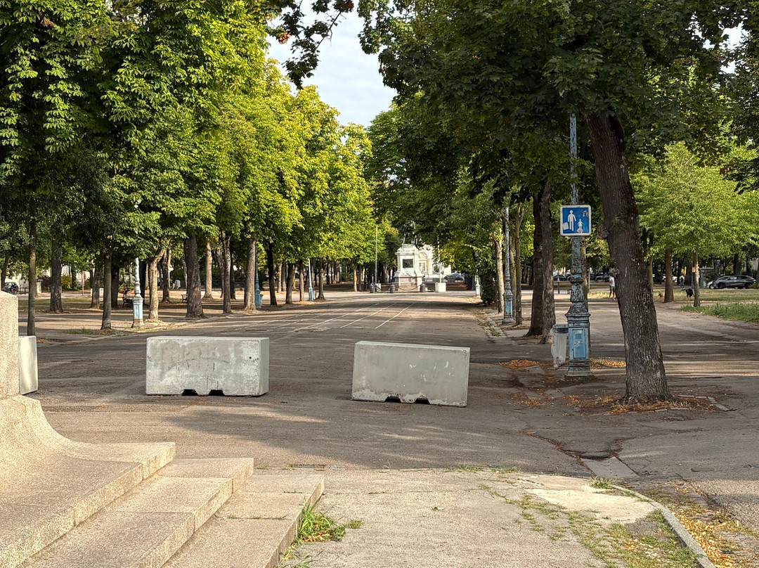 Place Carnot-南锡必去景点
