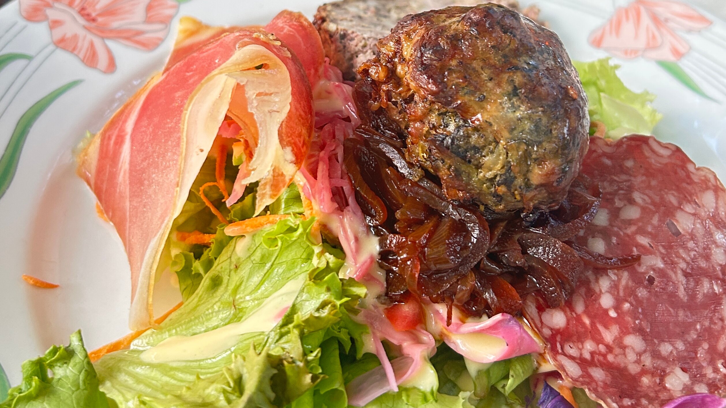 Hotel-Restaurant Douce France-旅行者