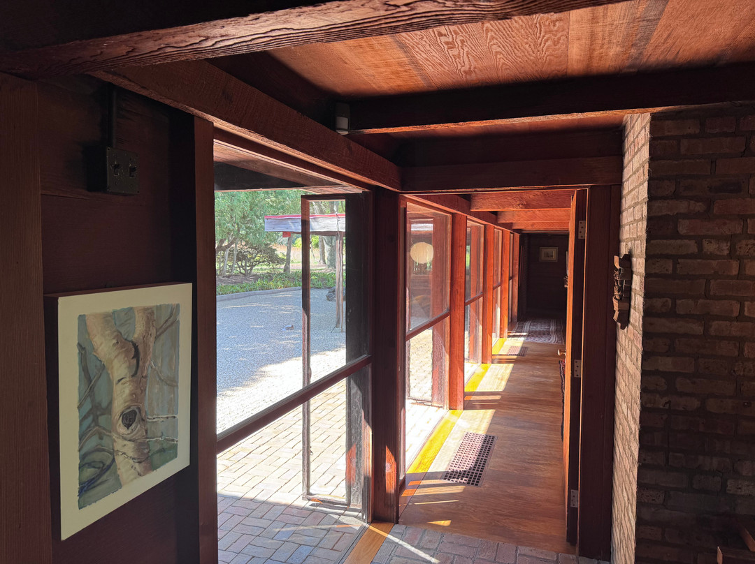 Schweikher House-绍姆堡必去景点