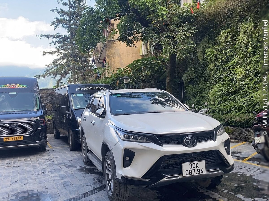 Amazing Car Service-河内必去景点