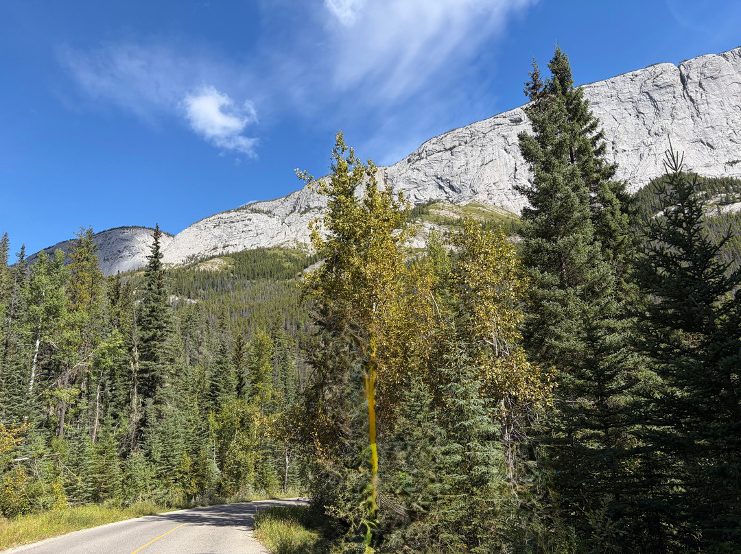 梅耶特温泉-兴顿必去景点