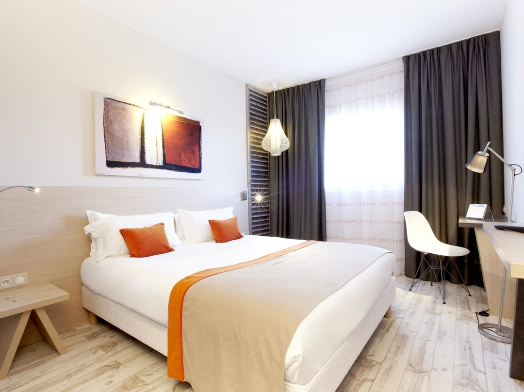 Hôtel Kyriad Prestige Vannes Centre - Palais Des Arts主图