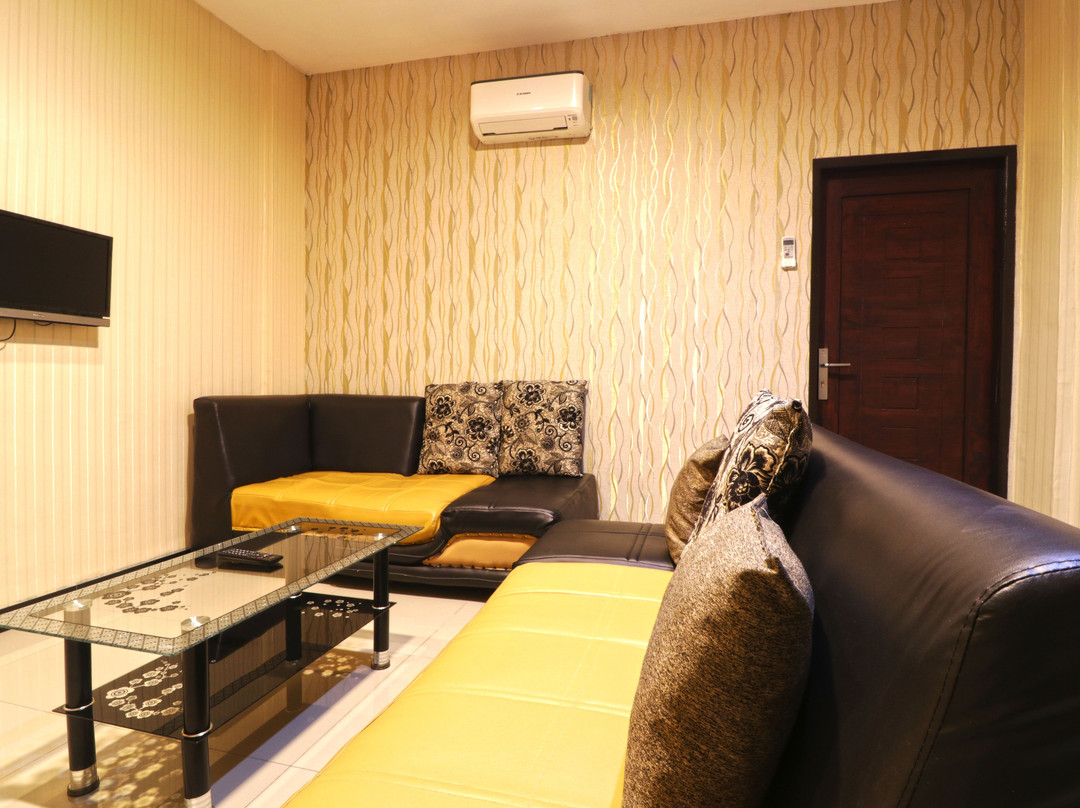 Tebing Tinggi酒店住宿-Ray Inn Hotel