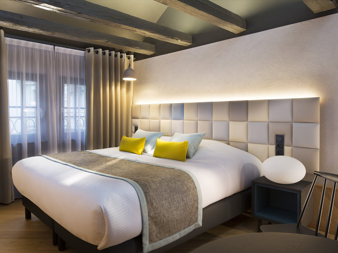 Hotel Colombier Suites