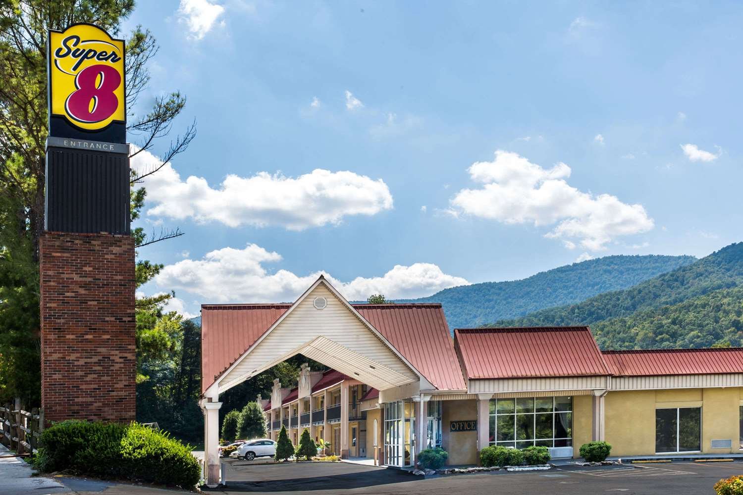 Super 8 by Wyndham Caryville TN-官方