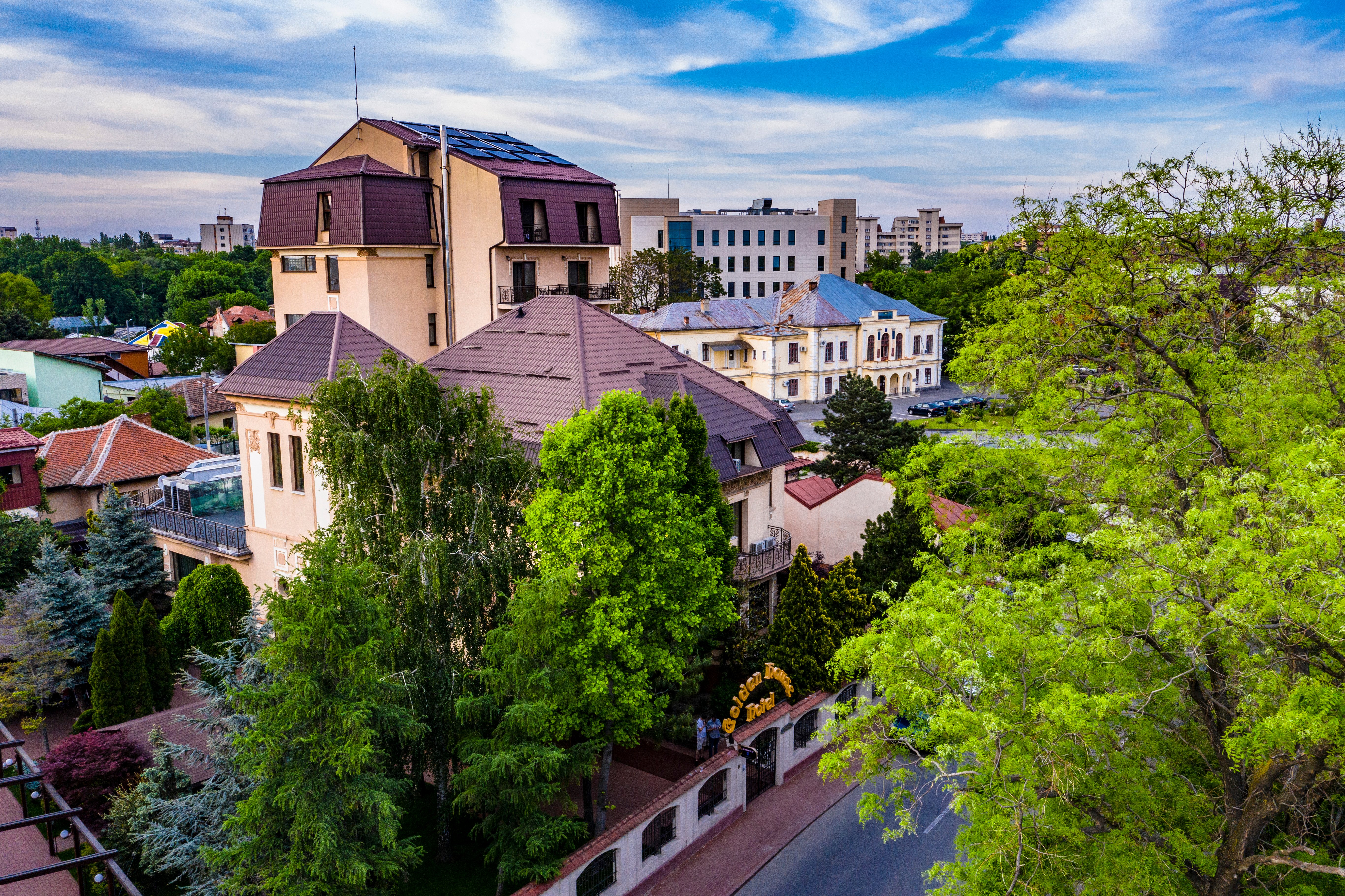 Hotel Golden House-官方