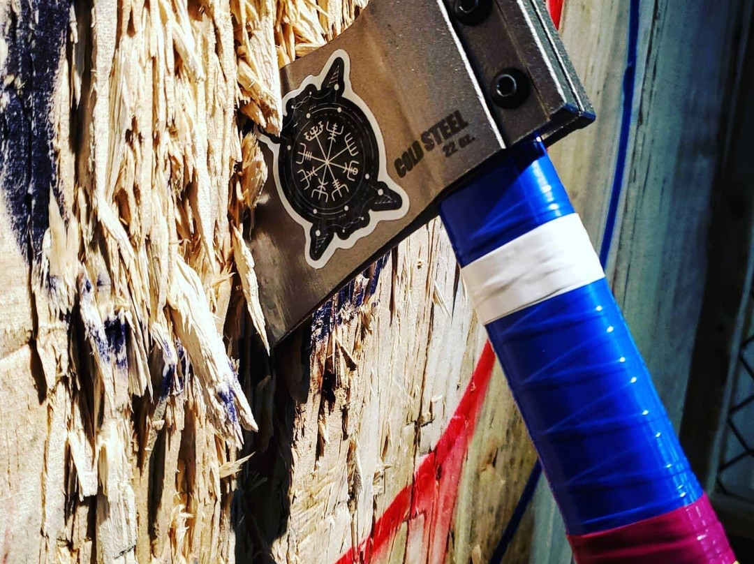 Valhalla Indoor Axe Throwing