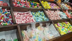 Cyndi's Sweet Shoppe-艾肯必去景点