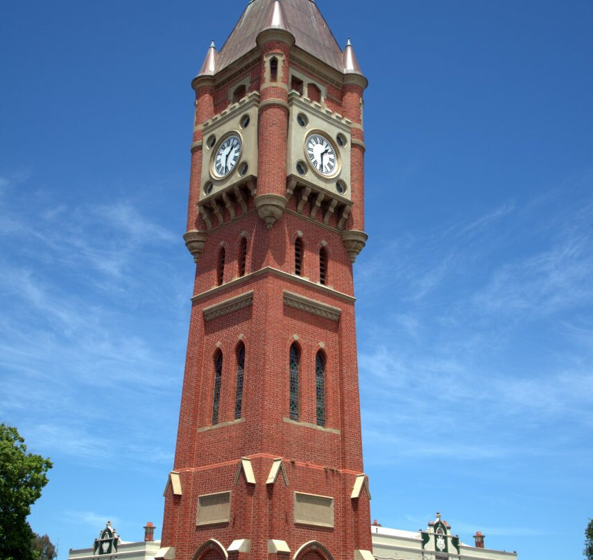 Manifold Clock Tower景点图片