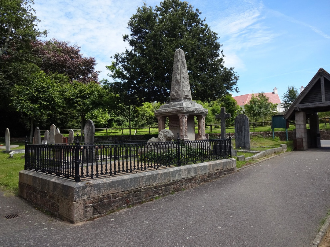 Trinity Parish Church景点图片