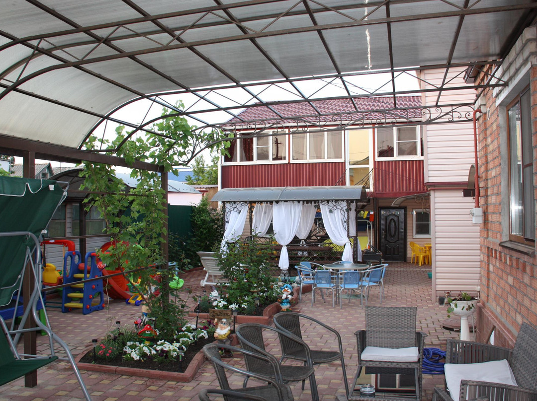 Viktoria Guest House