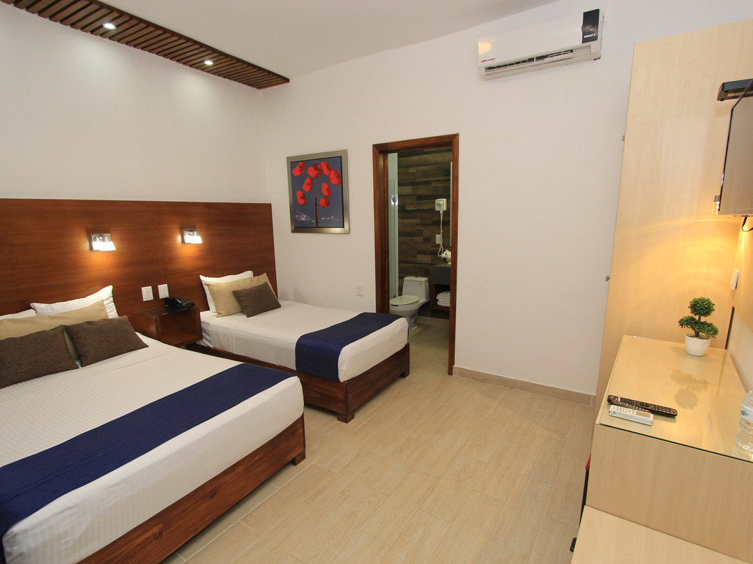 图斯特拉古铁雷斯酒店住宿-Hotel Del Carmen