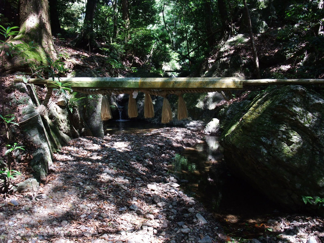 Hikotaki Daimyojin Shrine-鸟羽市必去景点