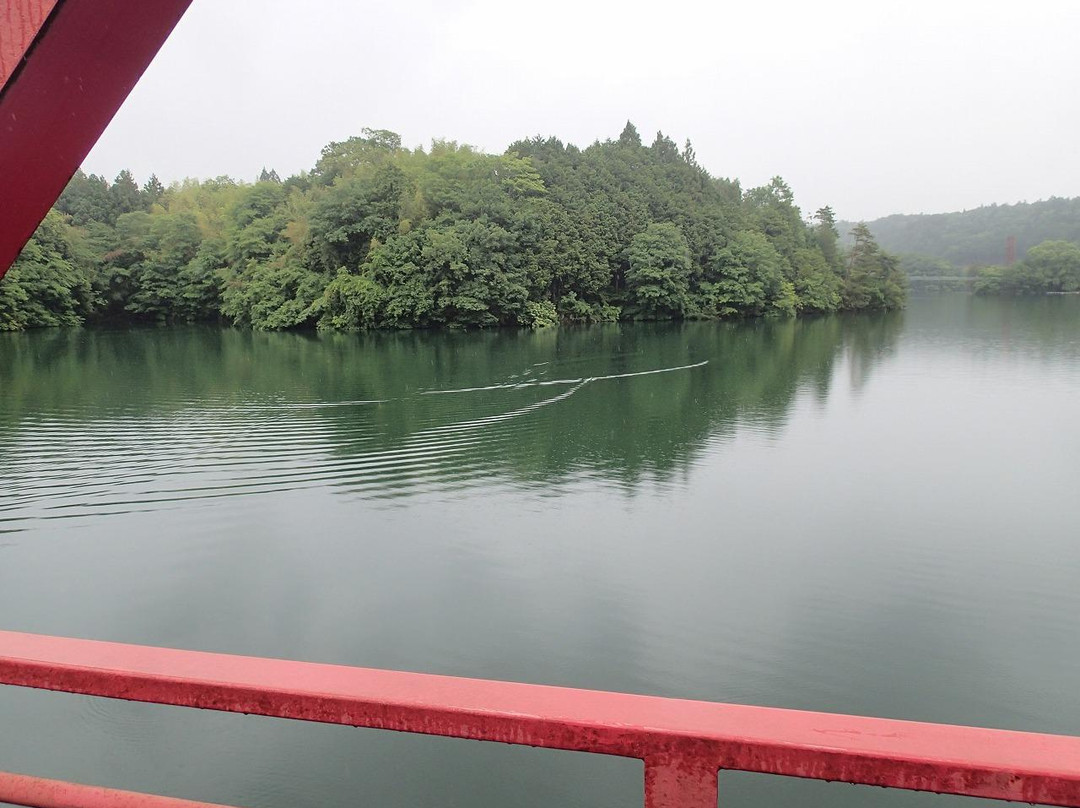 Tsuburoko Lake景点图片