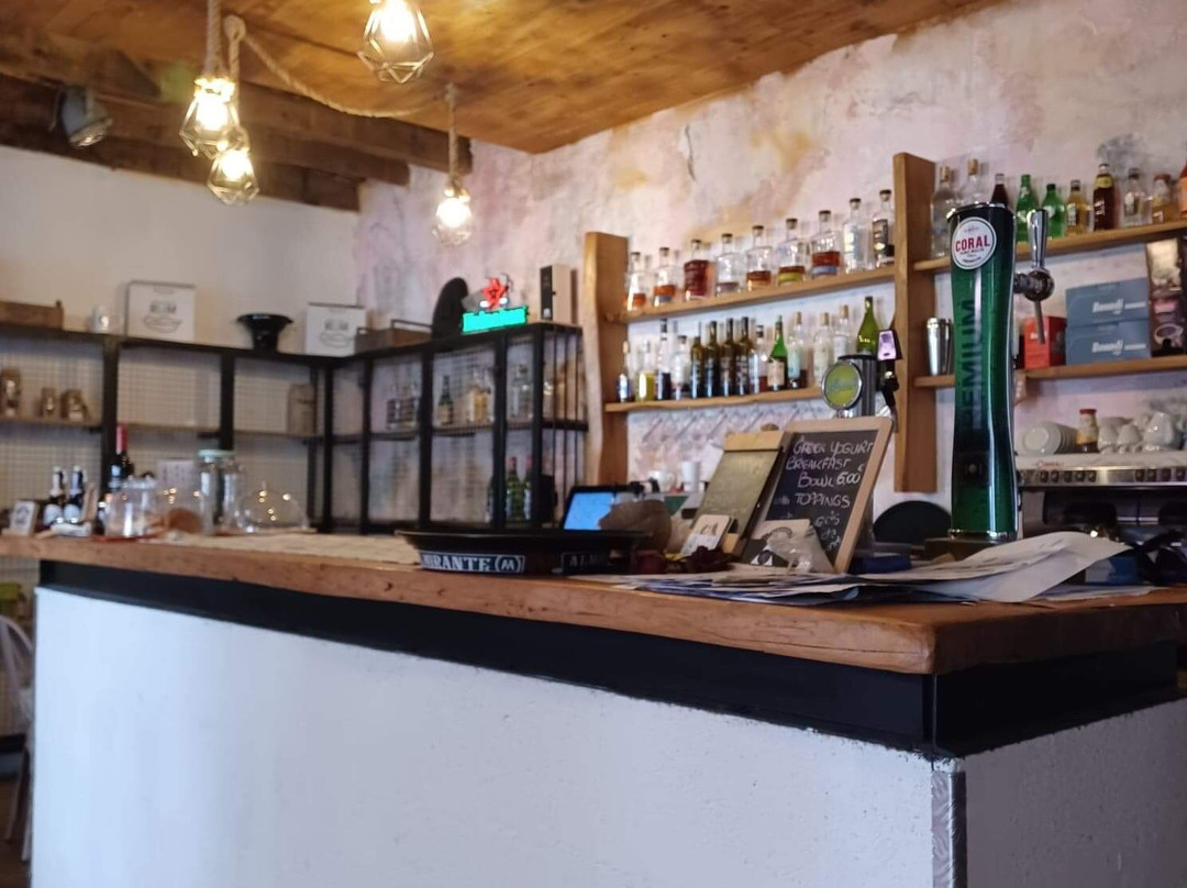 Bentornato A Rum Bar-卡列塔必去景点