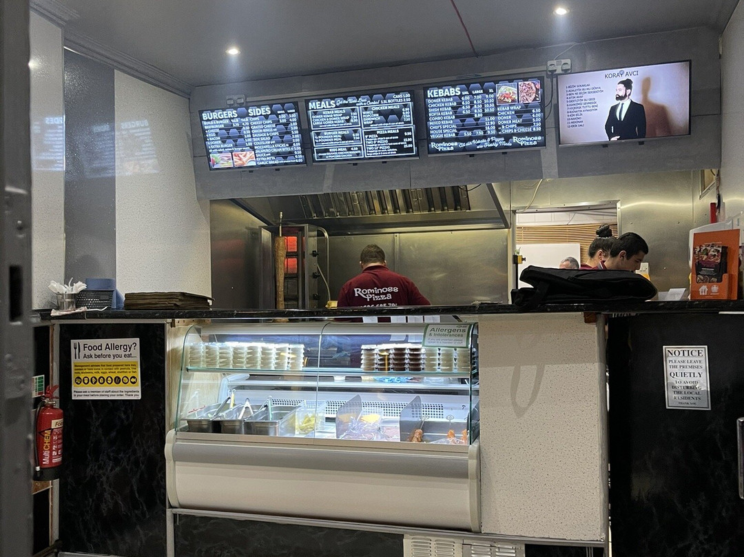 Rominos Pizza